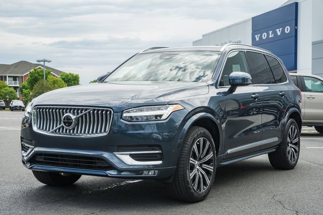 Used 2023 Volvo XC90 B6 Plus w/ Protection Package AWD/4WD image 3