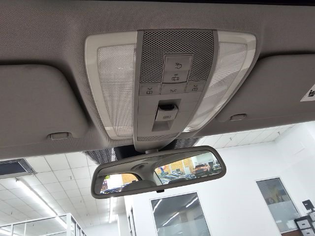 Used 2009 Mercedes-Benz C 300 Sedan image 23