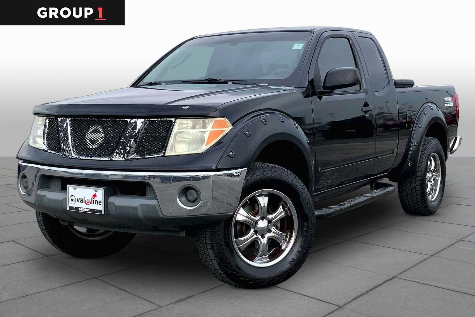 Used 2005 Nissan Frontier SE w/ (P01) Power Pkg AWD/4WD image 1