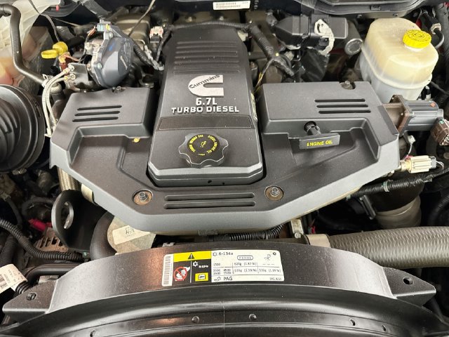 Used 2016 RAM 2500 Laramie w/ Cold Weather Group AWD/4WD image 35