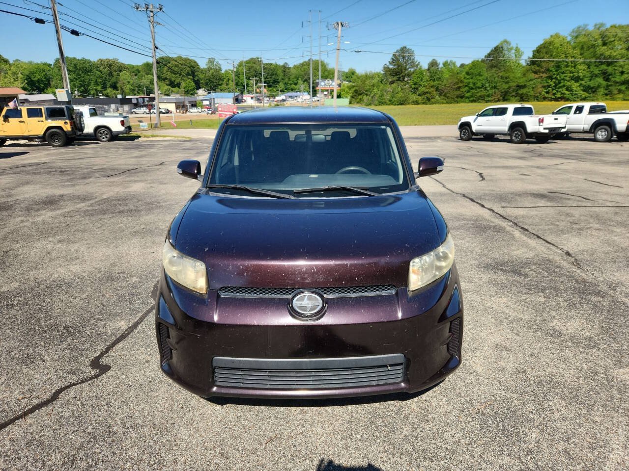Used 2011 Scion xB FWD image 3