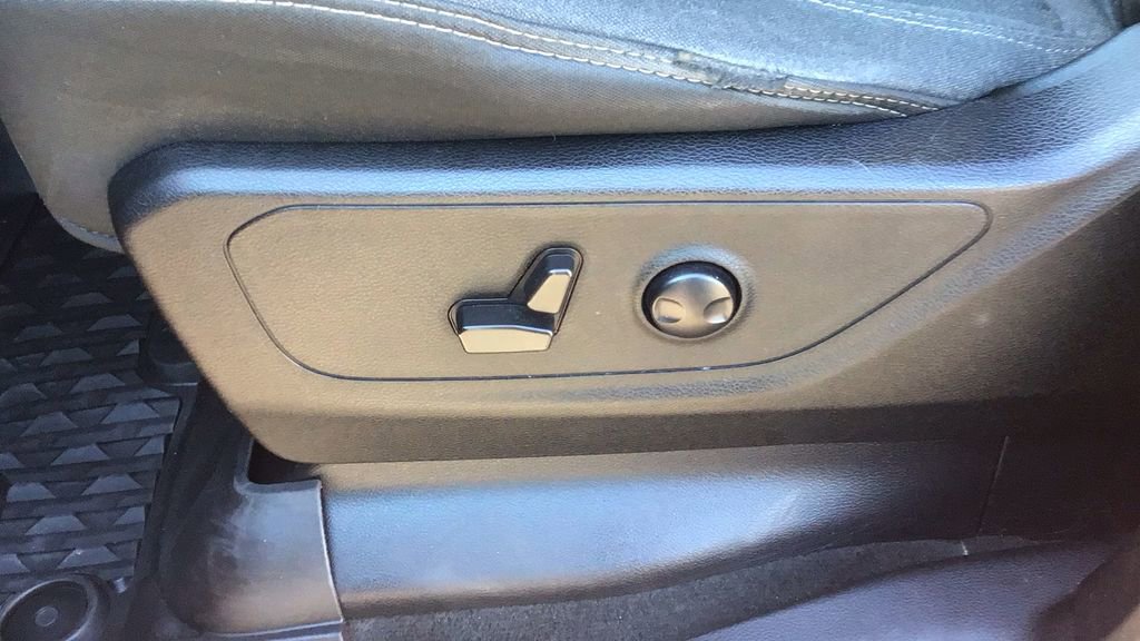 Used 2022 RAM 1500 Big Horn image 16