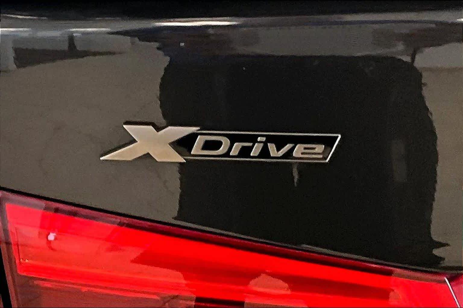 Used 2019 BMW M550i xDrive AWD/4WD image 9