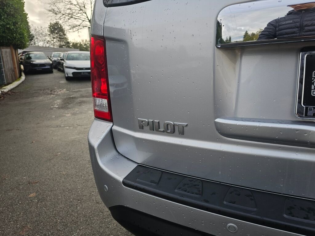 Used 2012 Honda Pilot Touring image 15