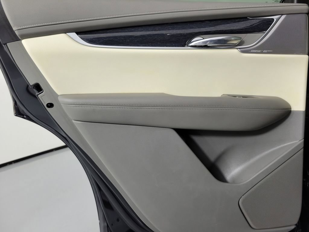 Certified 2023 Cadillac XT6 Premium Luxury w/ Technology Package image 14