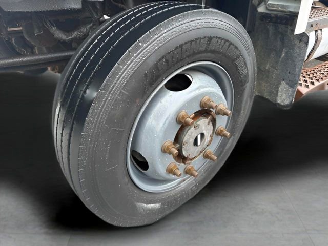 Used 2008 Chevrolet Kodiak C4500 4x4 Regular Cab image 16