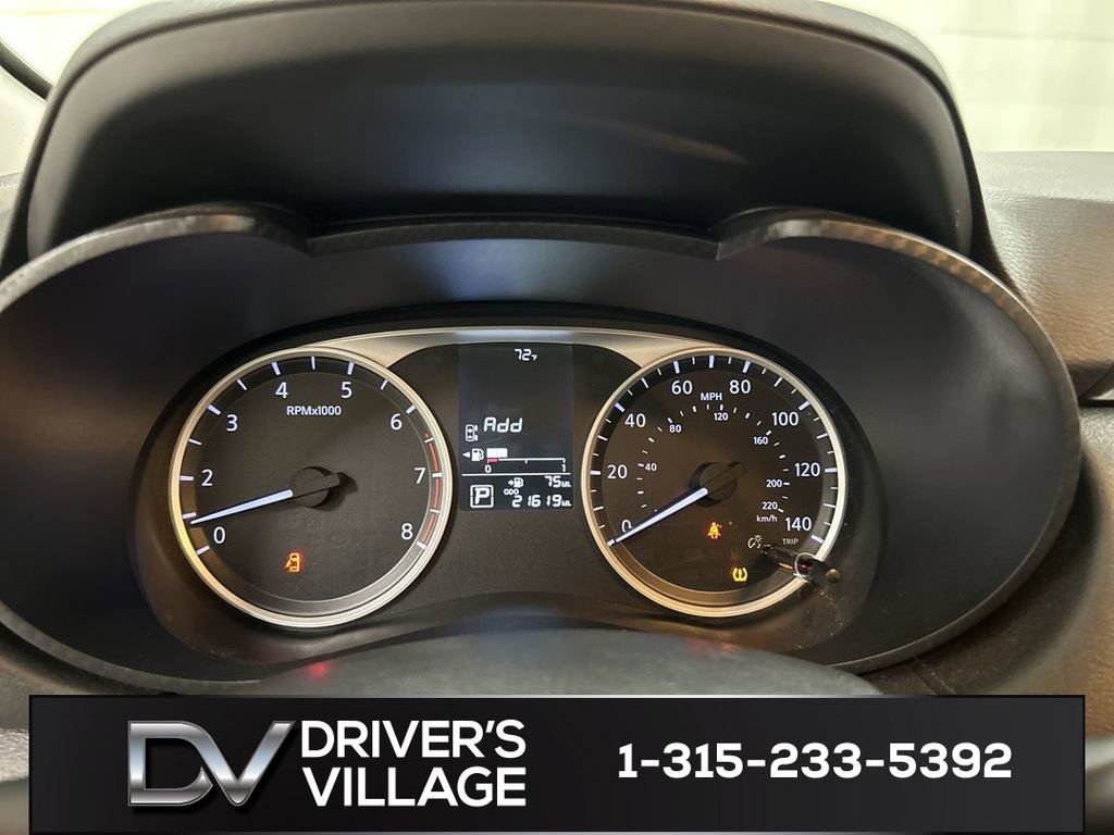 Used 2023 Nissan Versa S w/ Trunk Package FWD image 13