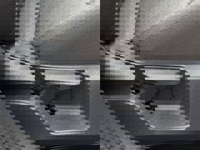 Used 2025 Toyota Camry LE image 32