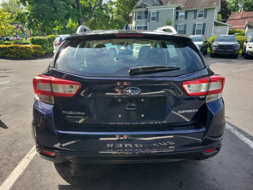 Used 2019 Subaru Impreza 2.0i Premium w/ Eyesight & BSD/Rcta & SRF AWD/4WD image 4
