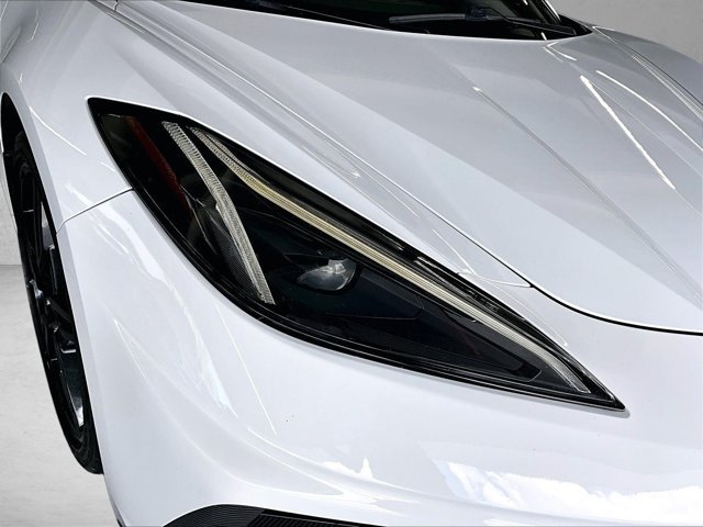 Used 2021 Chevrolet Corvette Stingray Preferred Cpe w/ Z51 Performance Package RWD image 28