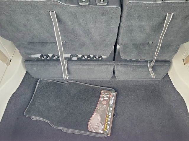 Used 2022 Chrysler Pacifica Touring-L image 6