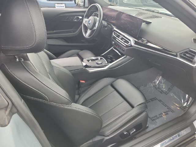 Used 2024 BMW 230i Coupe w/ M Sport Package RWD image 16