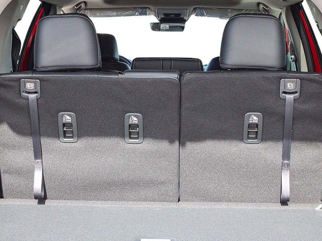 New 2026 Honda Pilot Touring image 25