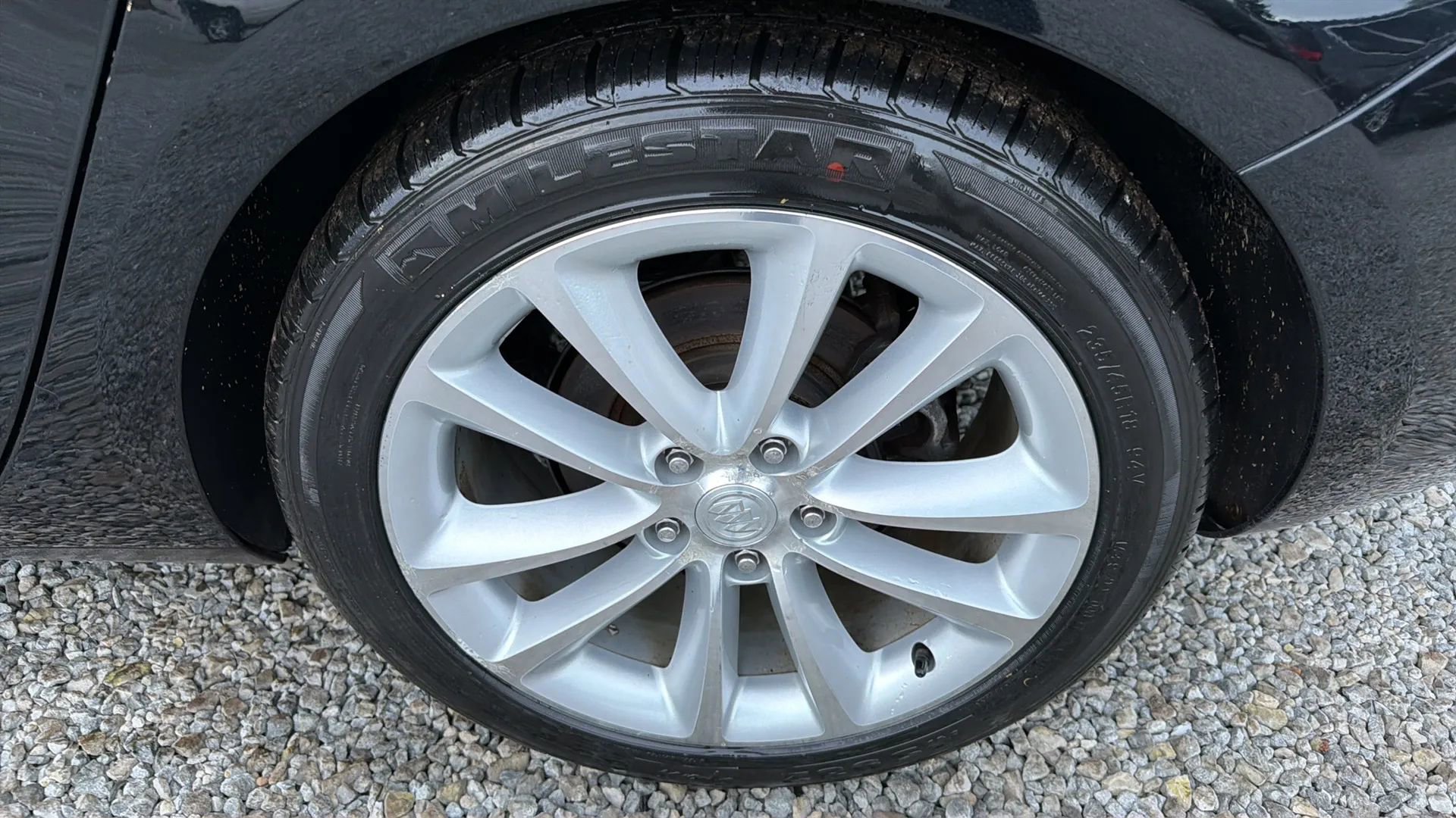 Used 2012 Buick Verano Leather image 2