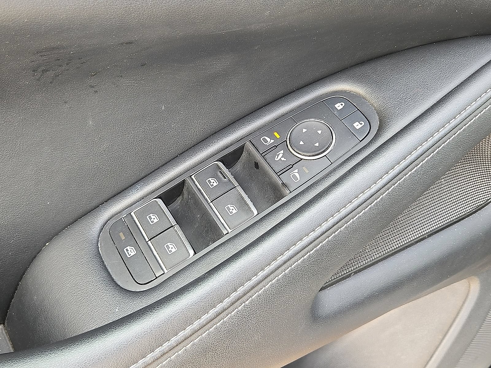 Used 2025 INFINITI QX60 Pure FWD image 23