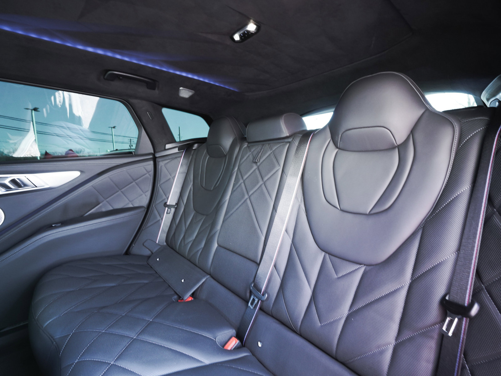 Used 2025 BMW XM image 39