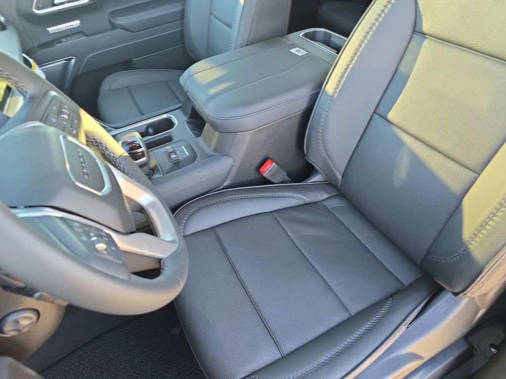 New 2026 GMC Sierra 1500 Denali w/ Denali Reserve Package AWD/4WD image 16