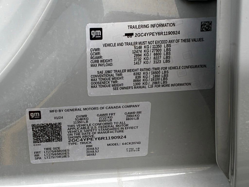 Used 2024 Chevrolet Silverado 2500 LTZ w/ LTZ Plus Package AWD/4WD image 27
