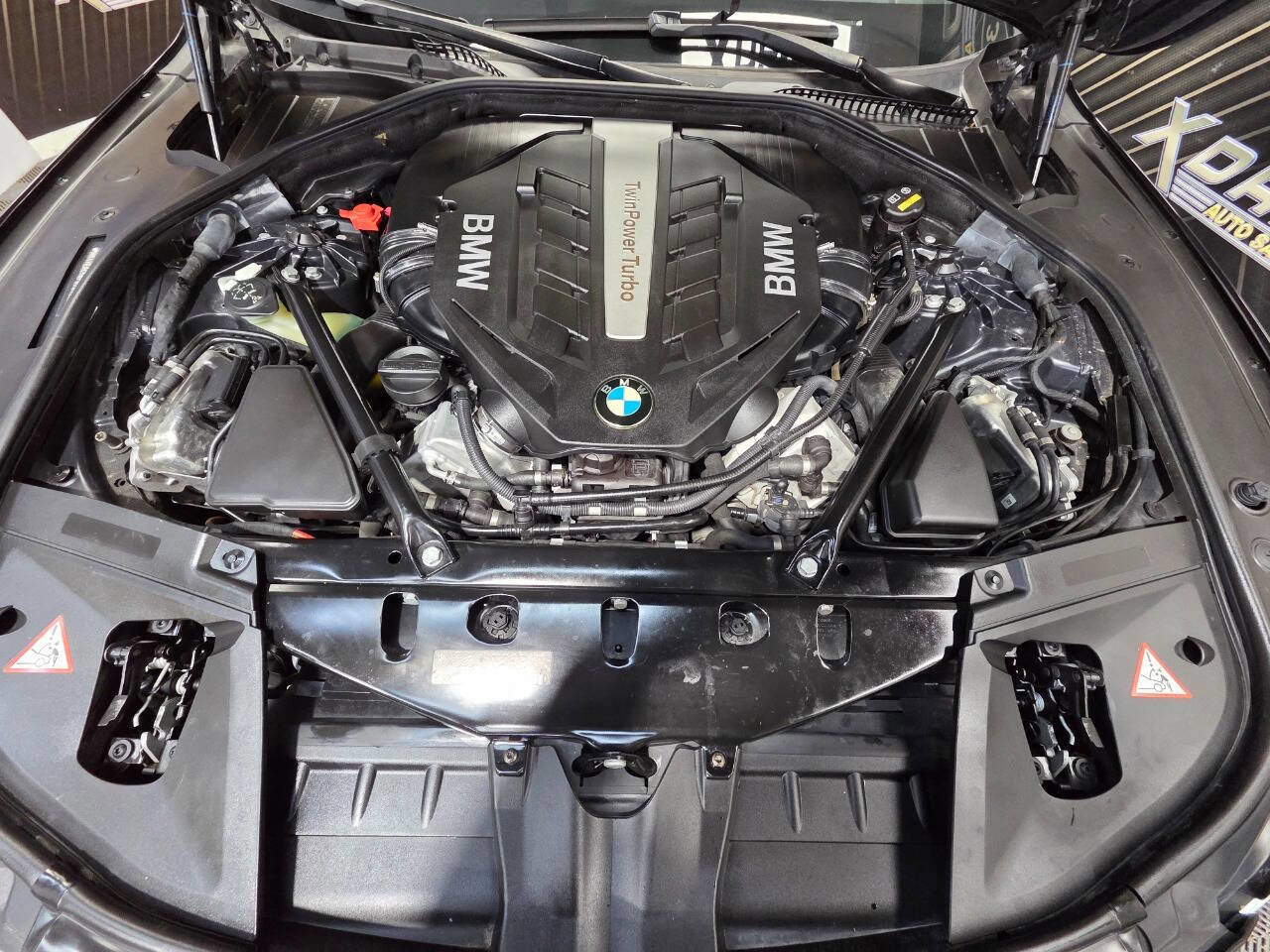 Used 2015 BMW 750Li image 35