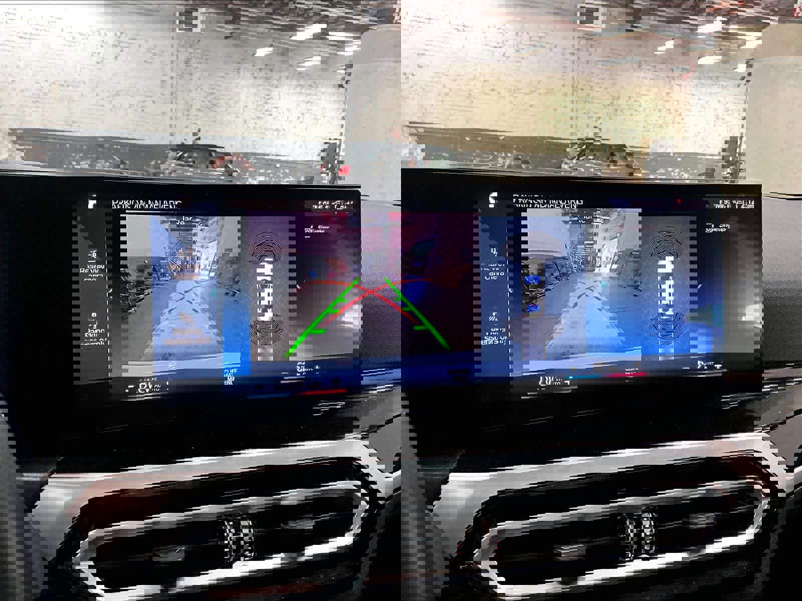 Used 2024 BMW 330i Sedan w/ Convenience Package image 23