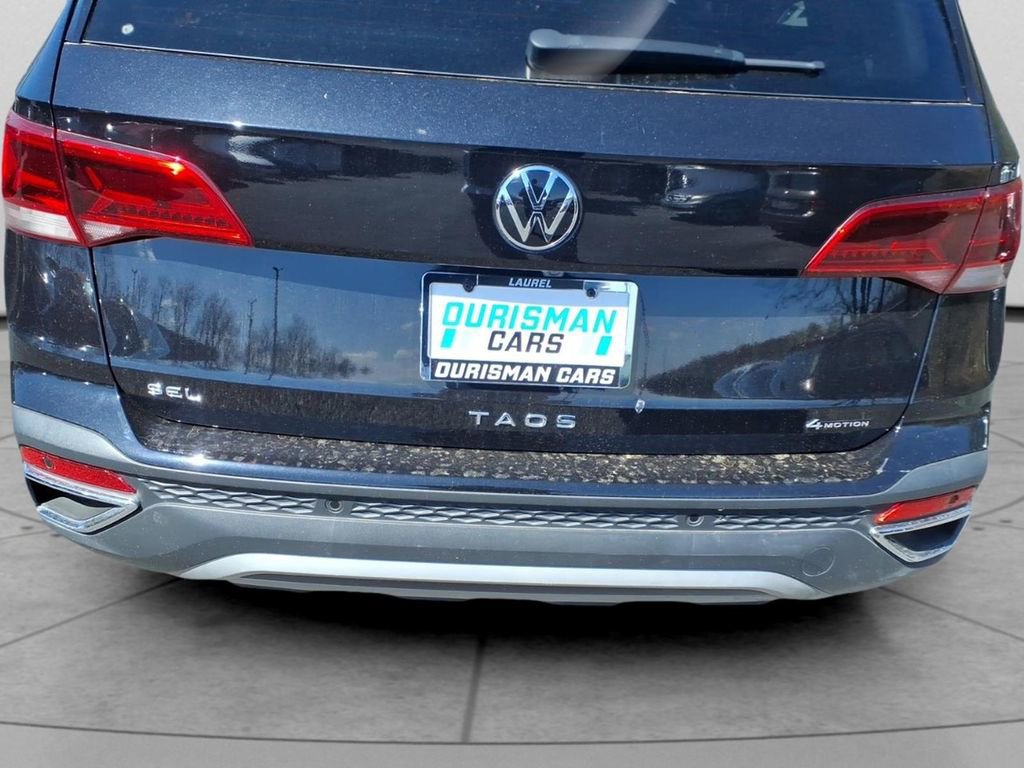 Used 2022 Volkswagen Taos SEL w/ Panoramic Sunroof Package image 7