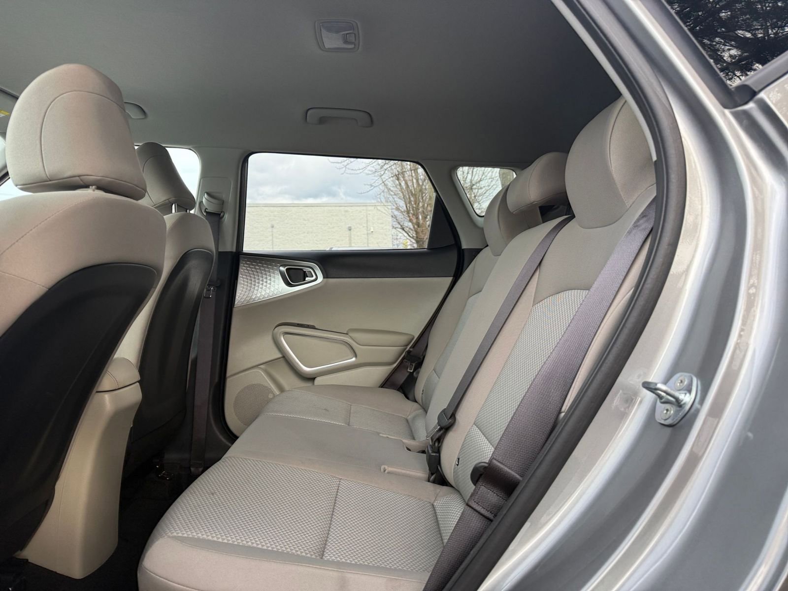 Used 2025 Kia Soul LX w/ LX Technology Package image 23