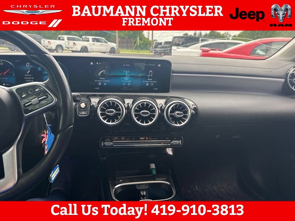Used 2020 Mercedes-Benz CLA 250 4MATIC image 39