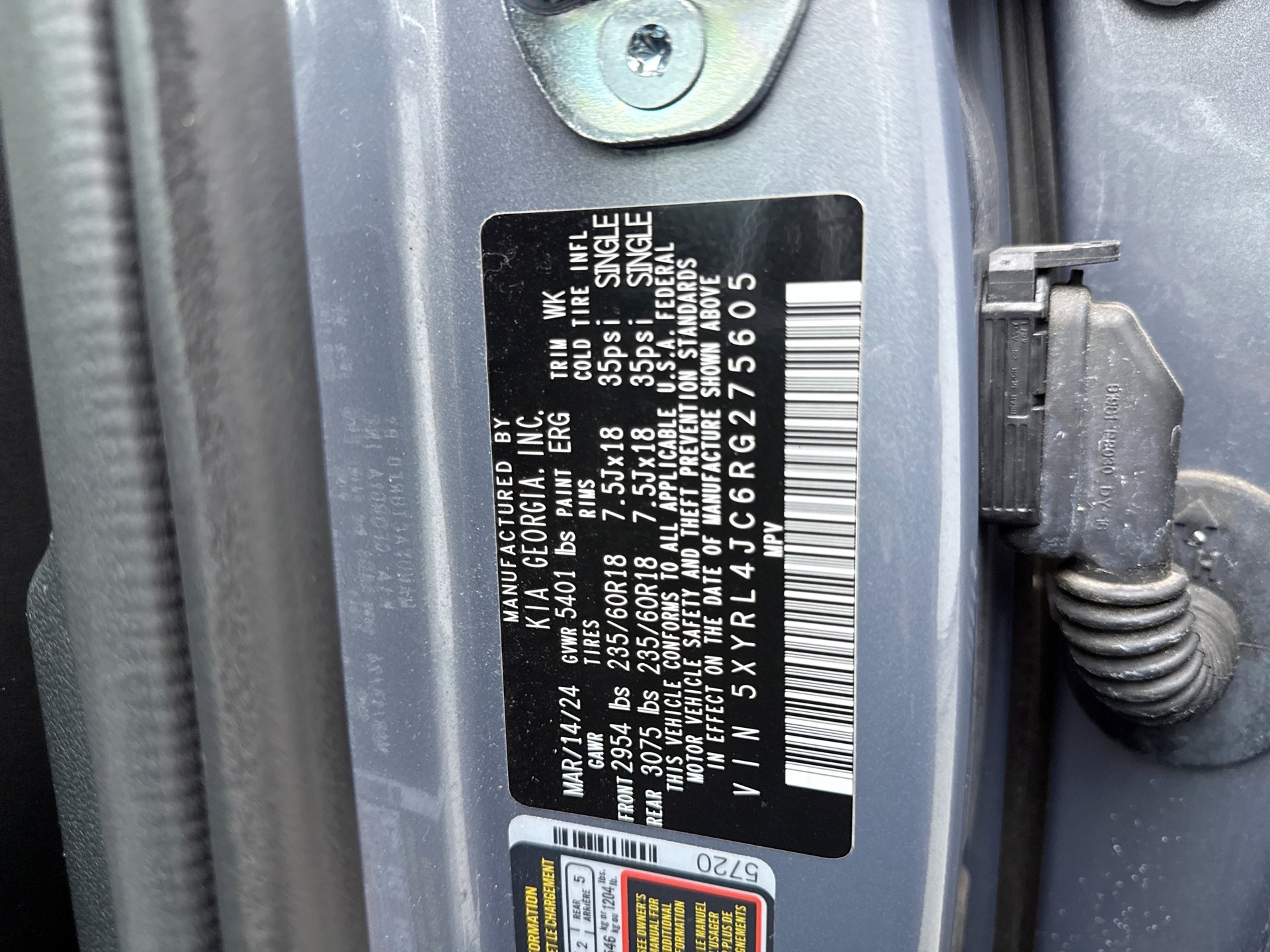 Used 2024 Kia Sorento S image 26
