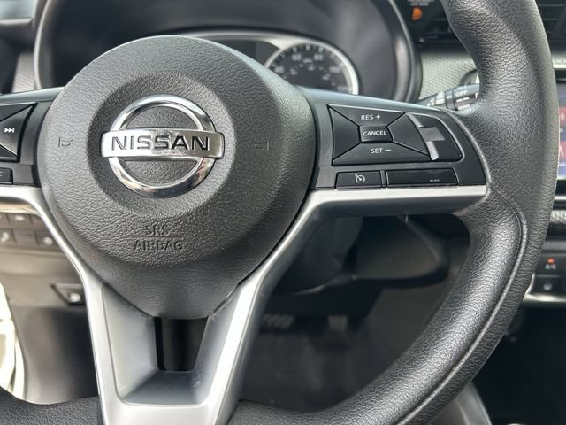 Used 2020 Nissan Kicks S FWD image 26