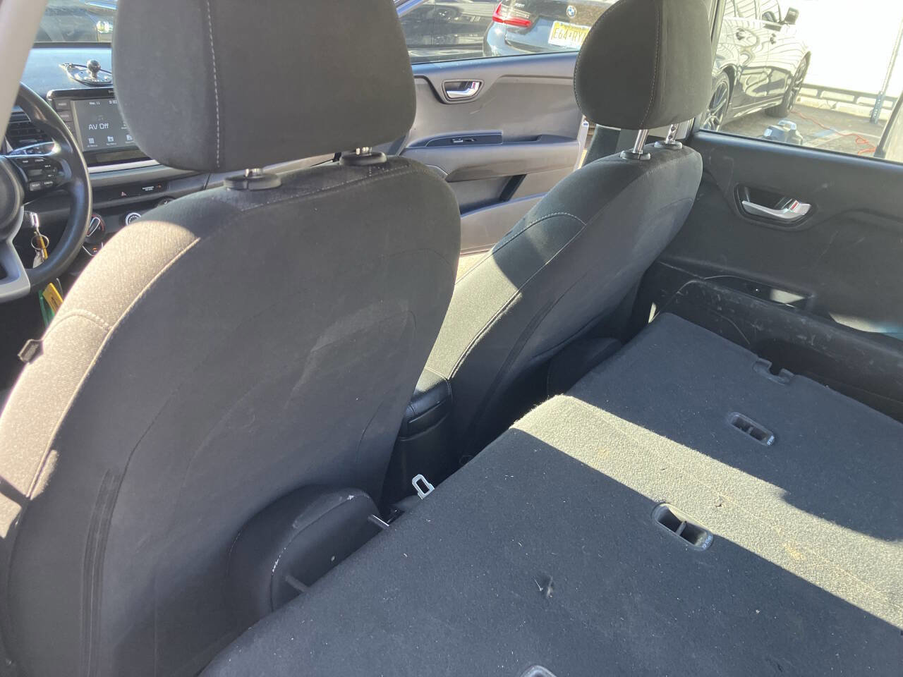 Used 2019 Kia Rio S image 32