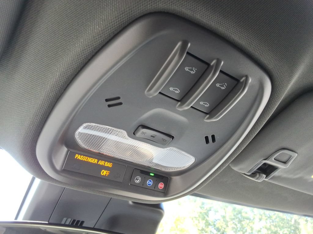 New 2026 Chevrolet Trax RS w/ Sunroof Package FWD image 34