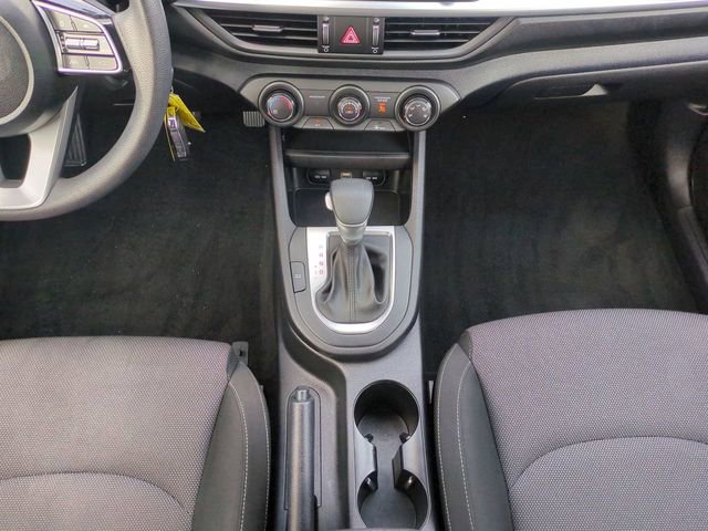 Used 2023 Kia Forte LXS w/ LXS Technology Package FWD image 18