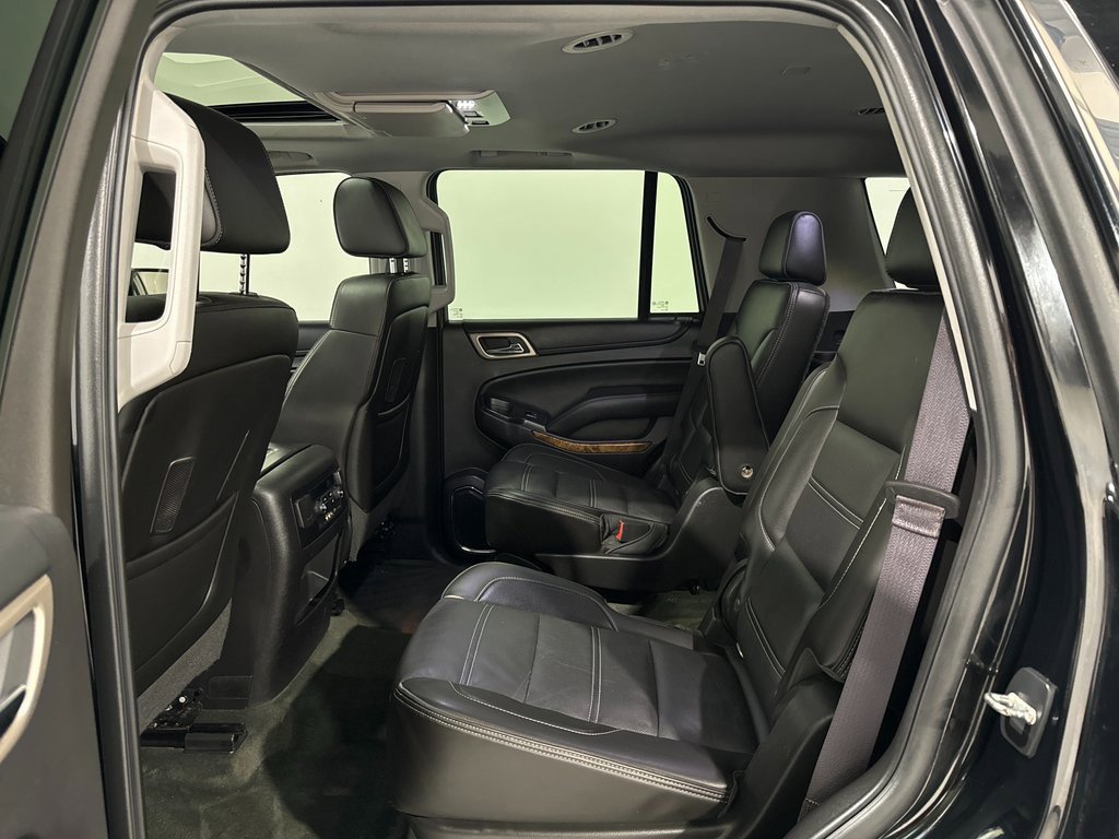 Used 2015 GMC Yukon Denali w/ Premium Package image 21