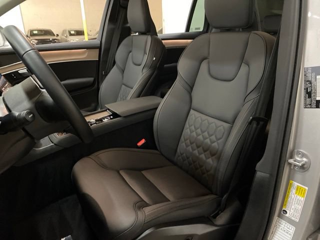 Used 2025 Volvo XC90 B6 Plus AWD/4WD image 70