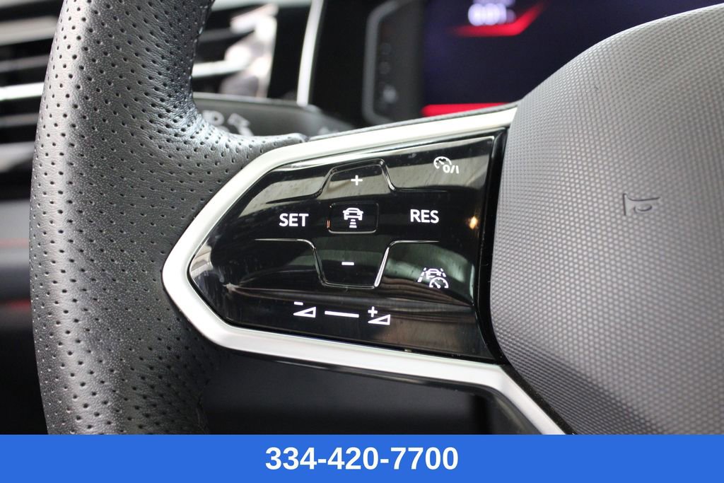 Certified 2025 Volkswagen Jetta GLI Autobahn w/ GLI Black Package image 25