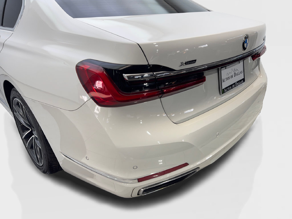 Used 2021 BMW 750i xDrive w/ Executive Package AWD/4WD image 21