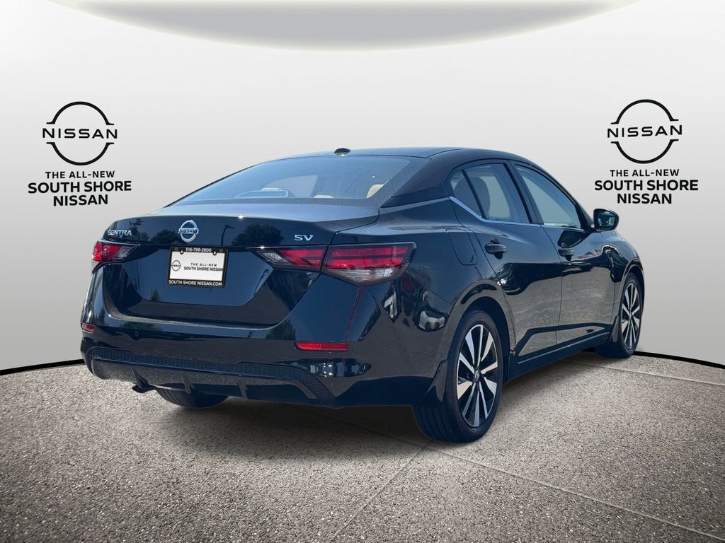 Used 2023 Nissan Sentra SV w/ SV Premium Package FWD image 5