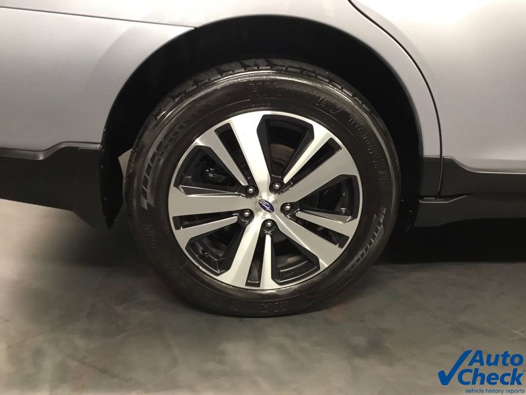 Used 2018 Subaru Outback 2.5i Limited AWD/4WD image 20