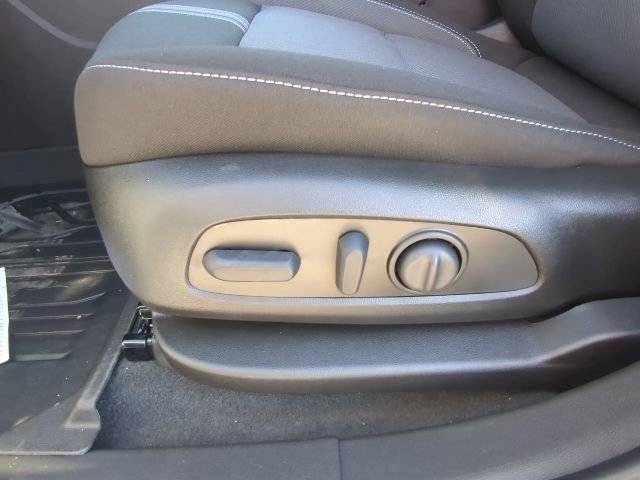 New 2025 Chevrolet Blazer LT w/ Convenience Package image 11