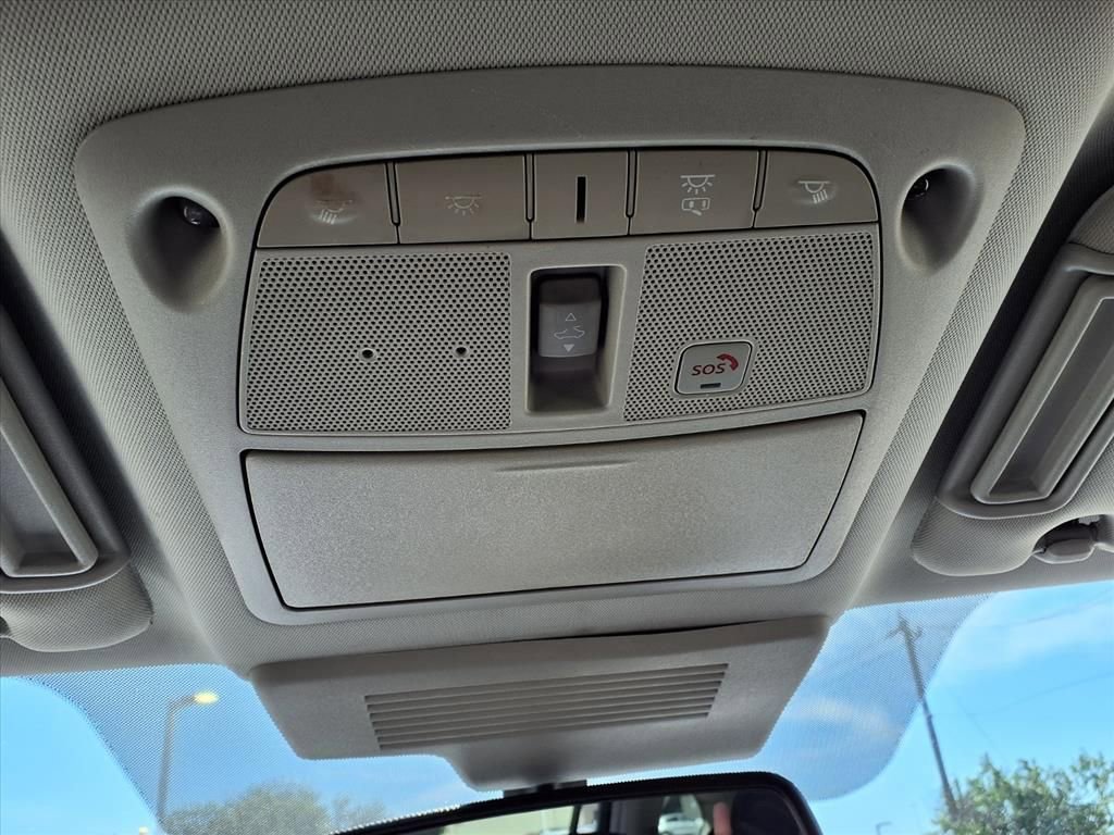 Used 2020 Nissan Armada SL w/ Premium Package image 25