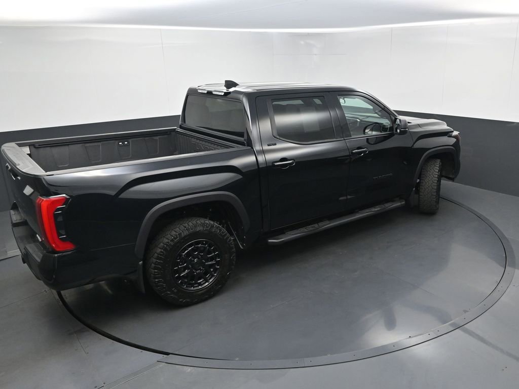 Used 2025 Toyota Tundra SR5 w/ SR5 Premium Package AWD/4WD image 36