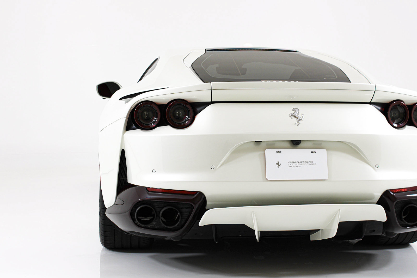 Certified 2020 Ferrari 812 Superfast RWD image 17