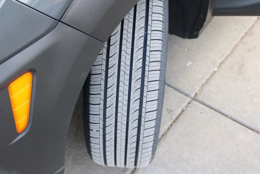 Used 2021 Hyundai Kona SEL w/ Cargo Package image 13