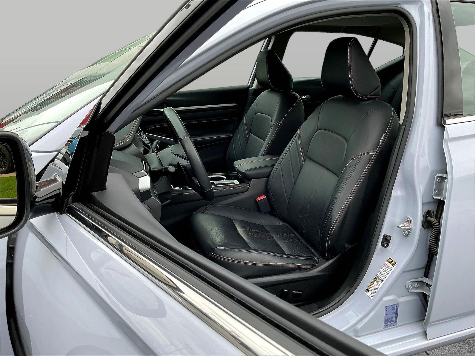 Certified 2023 Nissan Altima 2.5 SR w/ SR Premium Package FWD image 23