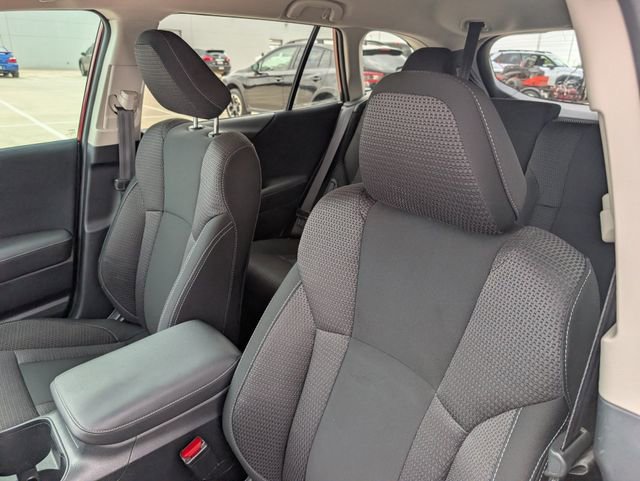 Used 2021 Subaru Outback Premium image 10