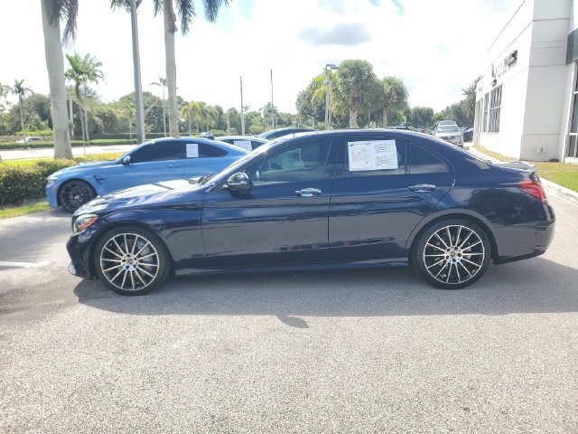 Used 2020 Mercedes-Benz C 300 Sedan image 2