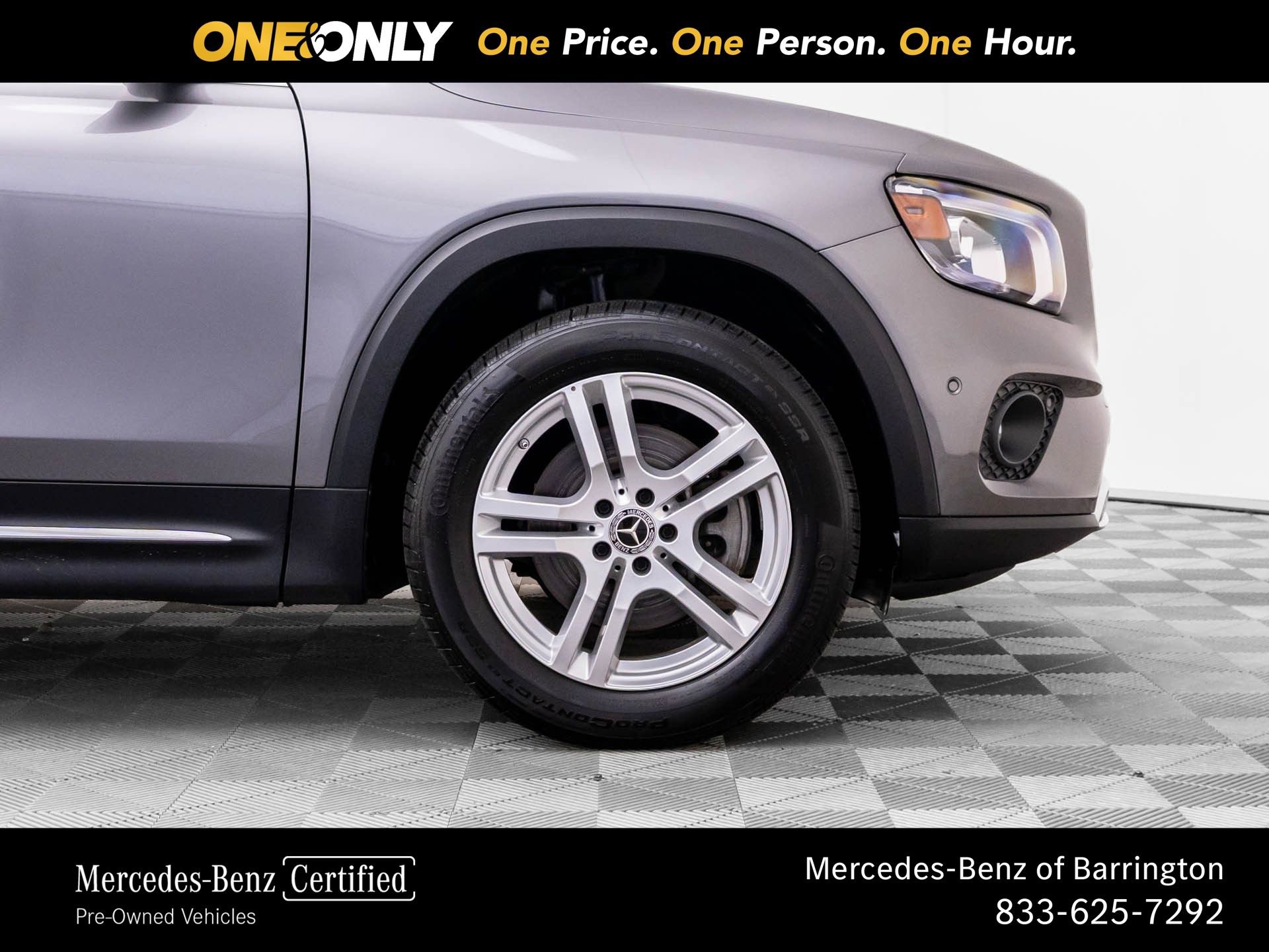 Used 2023 Mercedes-Benz GLB 250 4MATIC w/ Premium Package image 36