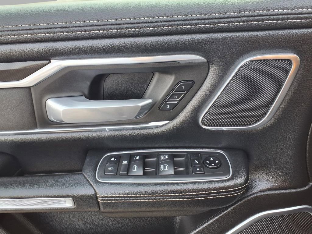 Used 2021 RAM 1500 Laramie w/ Night Edition image 18