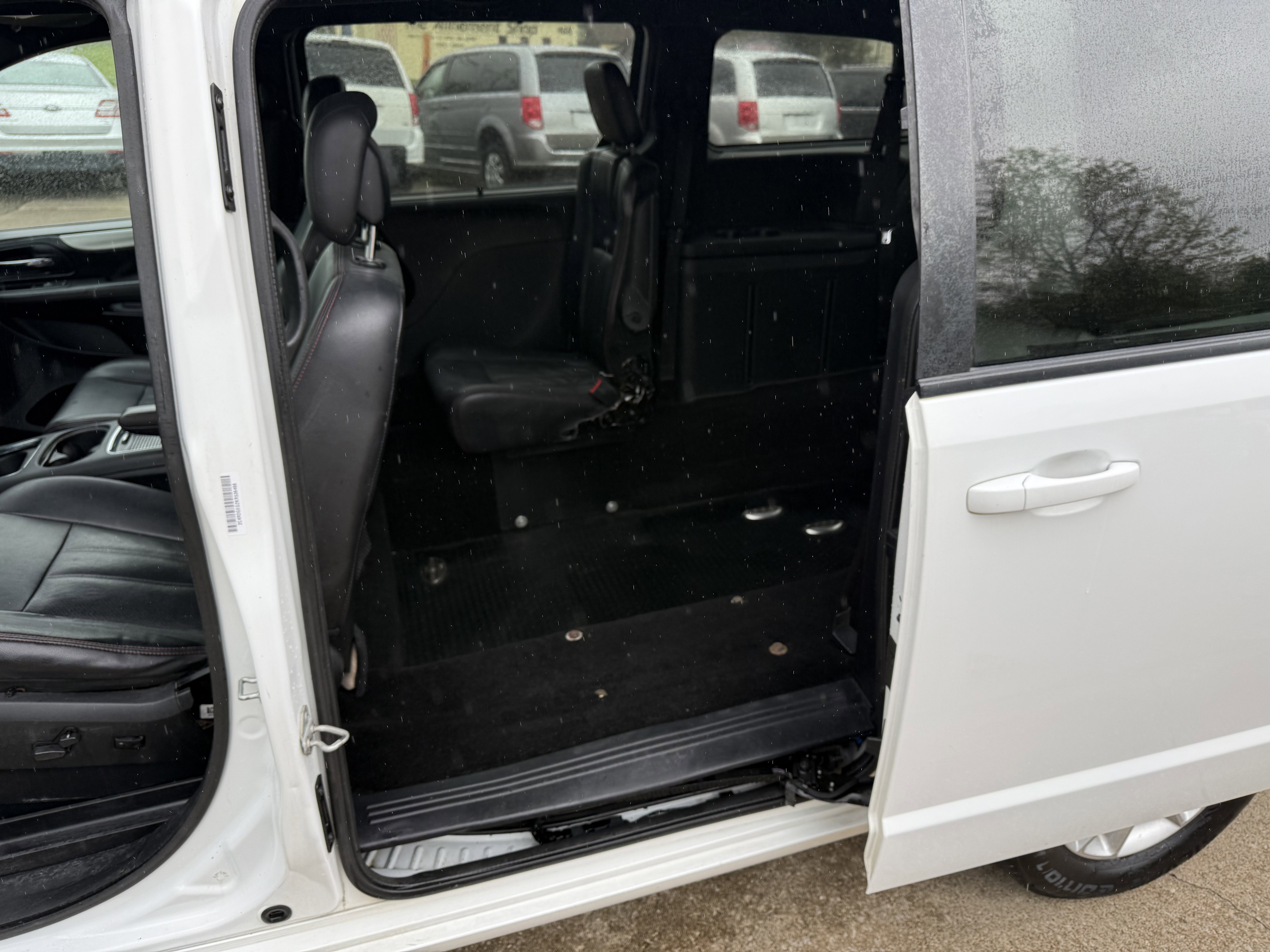Used 2019 Dodge Grand Caravan GT FWD image 13