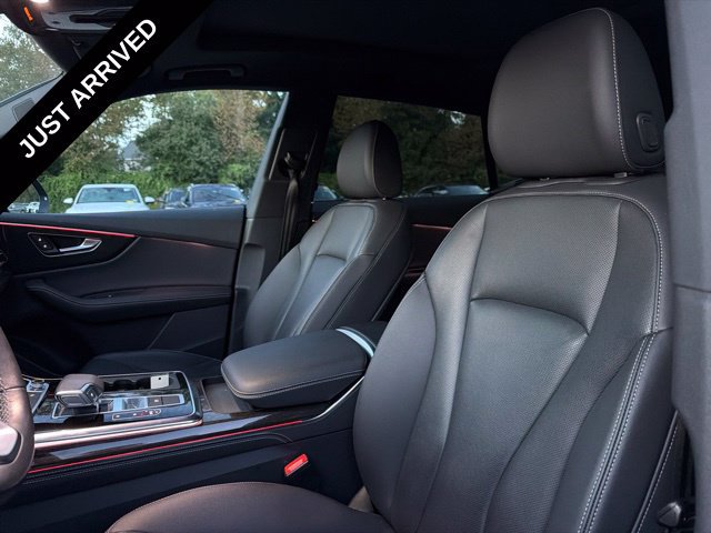 Used 2023 Audi Q8 Premium Plus AWD/4WD image 13
